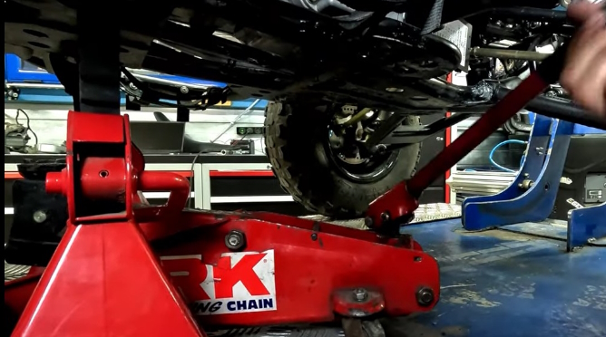 Replace Step 37 chain kit